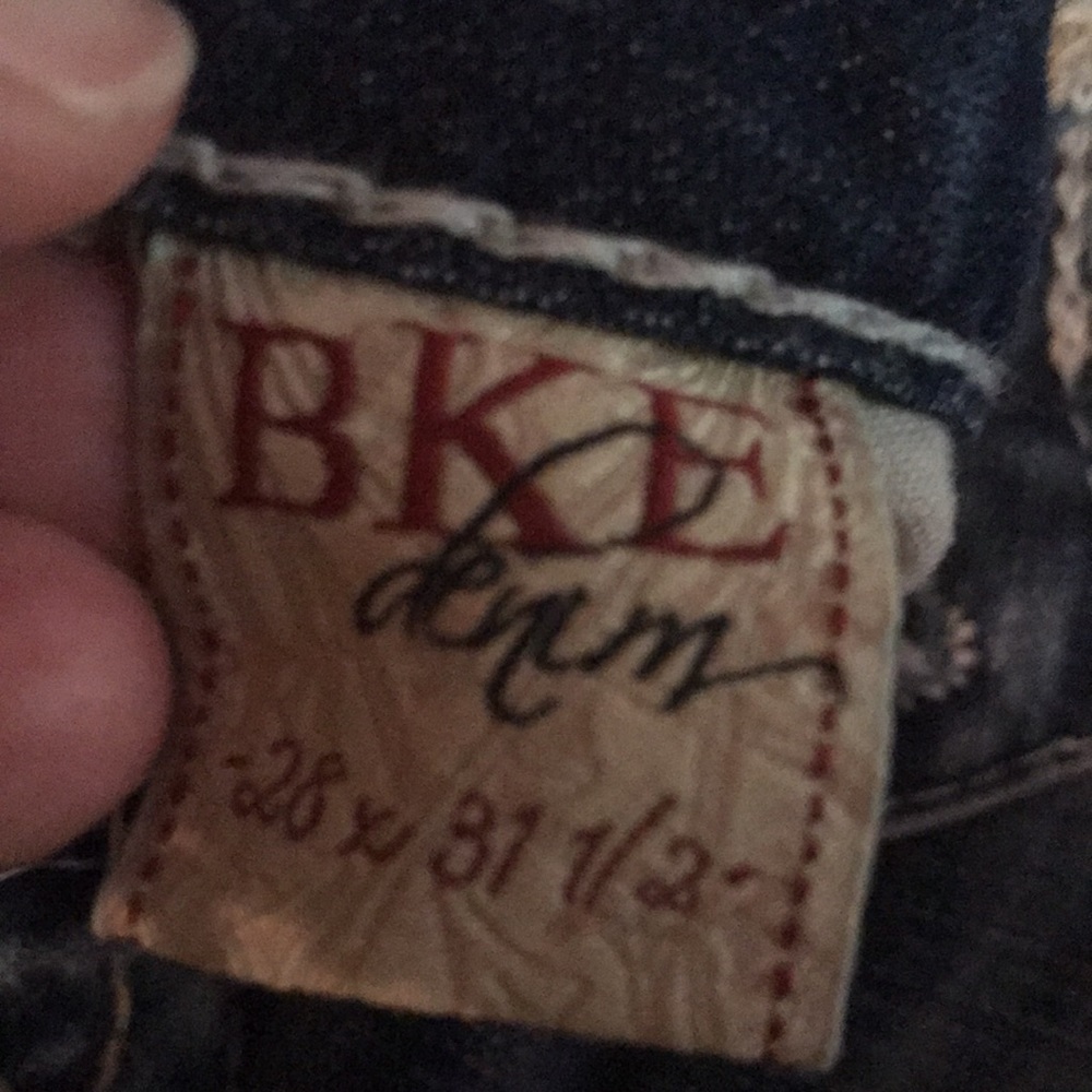 BKE Stella jeans size 28x31 1/2